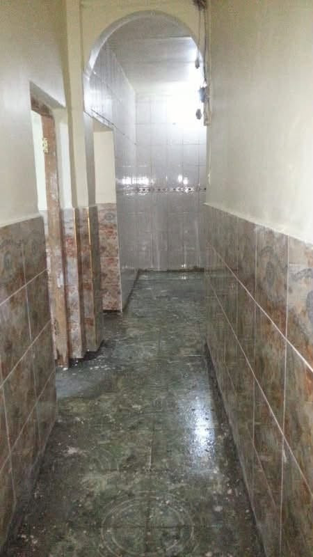#مـشـتـمل_للايــجــار 🏡 📍
في حي الفرات خلف ثانوية المتميزات الصينيه 

🔹 التفاصيل: ✅ غرفتين نوم
✅ صالة
✅ مطبخ
✅ صحيات
  ✅كراج سياره 

ايجاره 250 الف 
———————————————————
🔺#للاستفسار الاتصال على ***********
او زيارة مكتبنا الكائن في حي المعلمين 
نزلة فلافل تشرين مكتب الماس  للعقار والمقاولات
