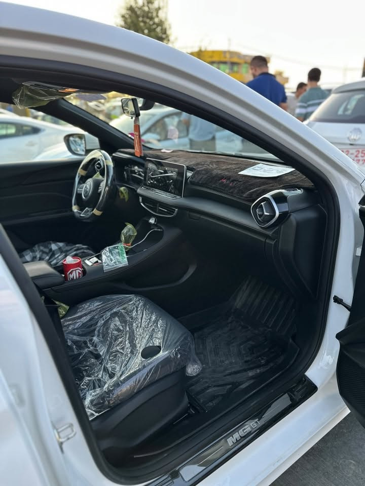 سلام علیکم
Mg gt 2025 ful ful 6 mode
کامل کەمالیات 
بۆیاخ تەنک 
گاعی kqd
سەردۆسە
ناوسنوق
لیدی ناوەکەی
سەرداشبول 
زپر شتیتر 
سەماعەی کراوە بە jbl
٢٣ هەزار کیلۆمەتر ڕۆشتووە
سۆنەریم داناوە 
١٢٢ گەڵا کۆتاییەتی 
***********
