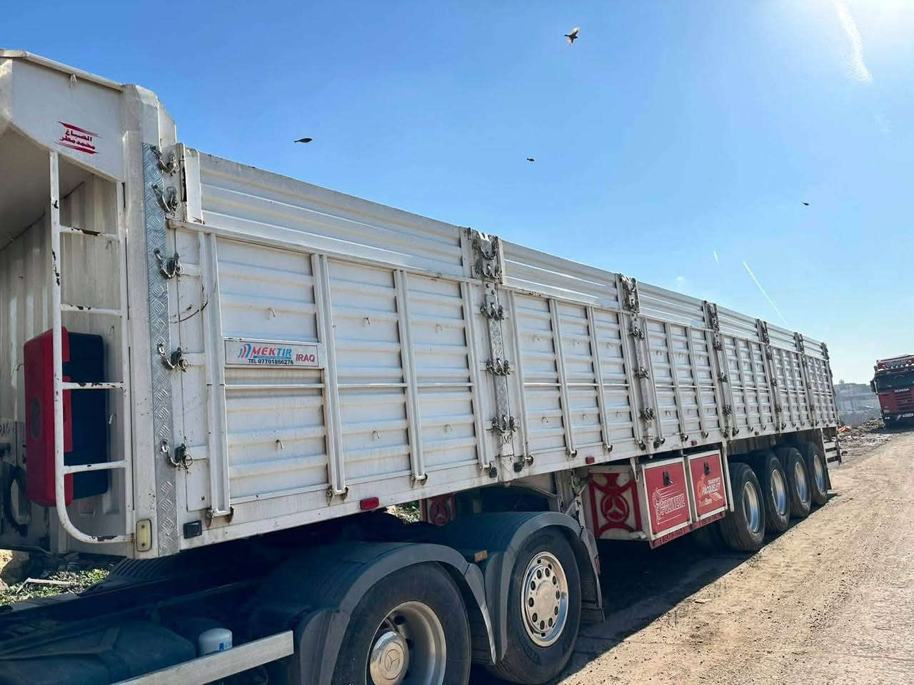 ‏عربانة للبيع تريلا عراق موديل 25 السعر ٢٤٥$ ***********

