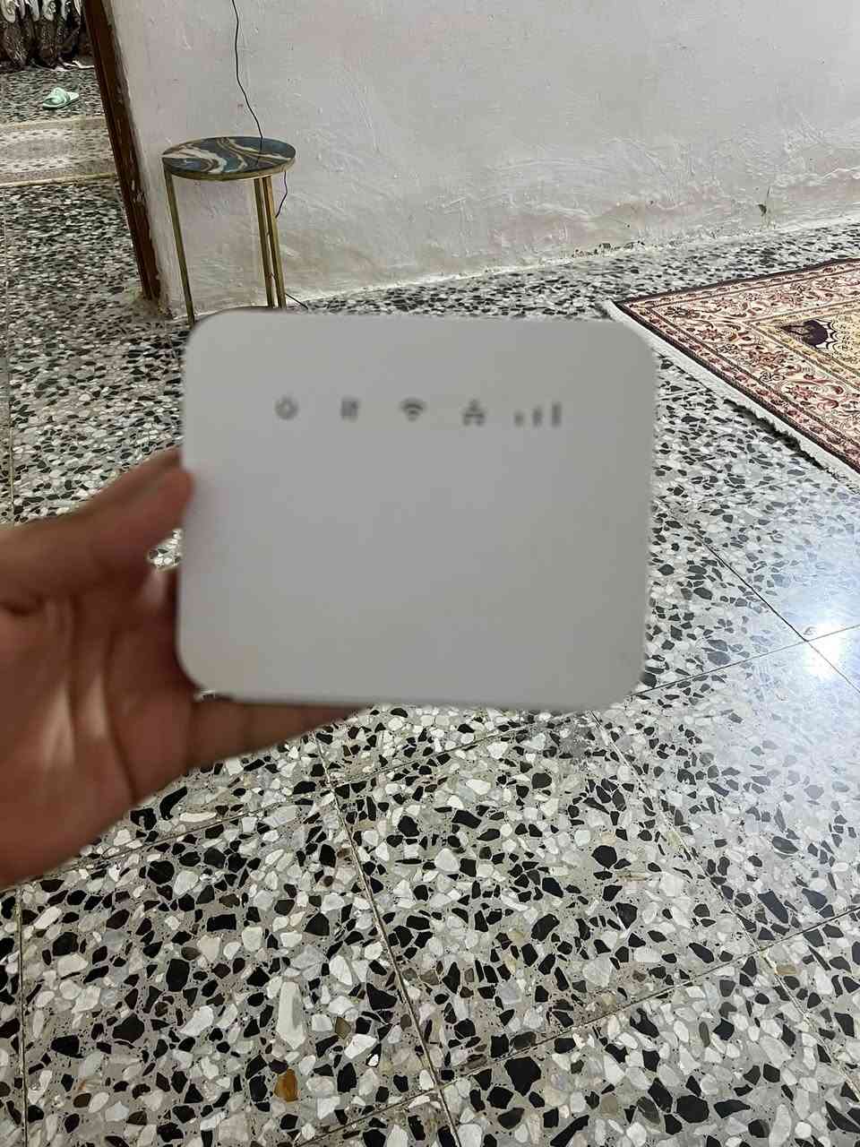 اسلام عليكم روتر اسيا سمكارت لبيع شغال بيه رشتين كلشي ما بي بس جيب سنكارت سعر ٢٠ بي مجال مكاني بابل حي الامام رقم 
***********
