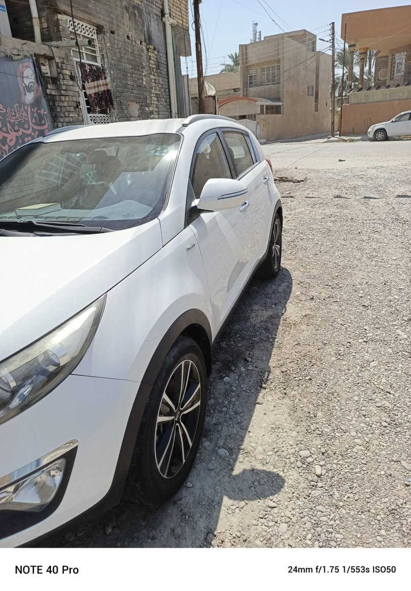 سلام عليكم كيه سبورتج 2017 خليجي بغداد مشروع وطني بأسمي محرك 2400 دوش نص مواصفات تبريد قطعتين ويل 19 تخم تايرات جديدات حادث جاملغ الخلفي مصبوغ وشويه من التكمه كد شبر والباب الوره السايق بي بارد قليل ماشيه 115 مكاني بغداد الشعب للأستفسار *********** سعر 160
