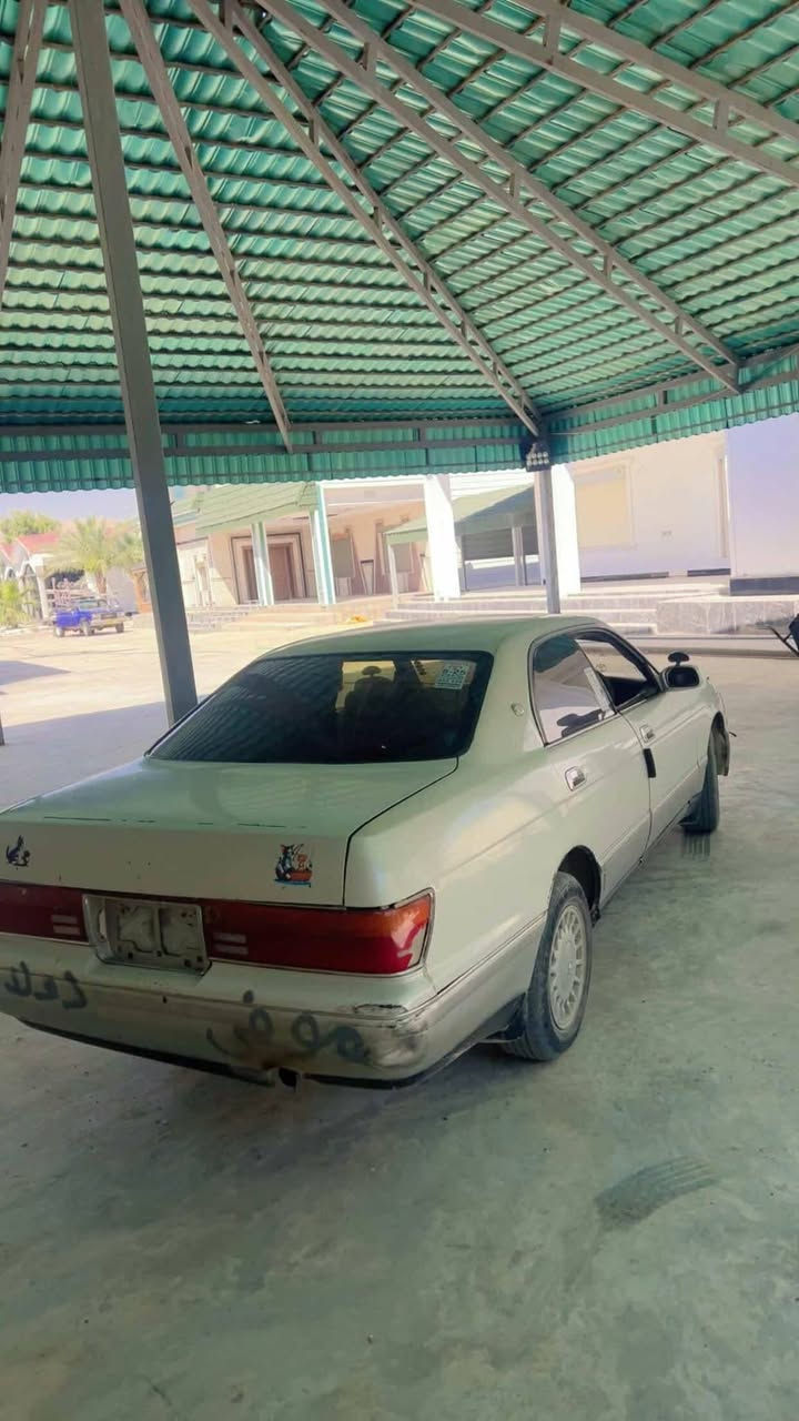 السلام عليكم
بطه يمنه البيع 
المحرك بي بدايت تبخر 
الكير شرط
صدر تواير نص عمر
تبريد شغال 
السعر 9
***********
