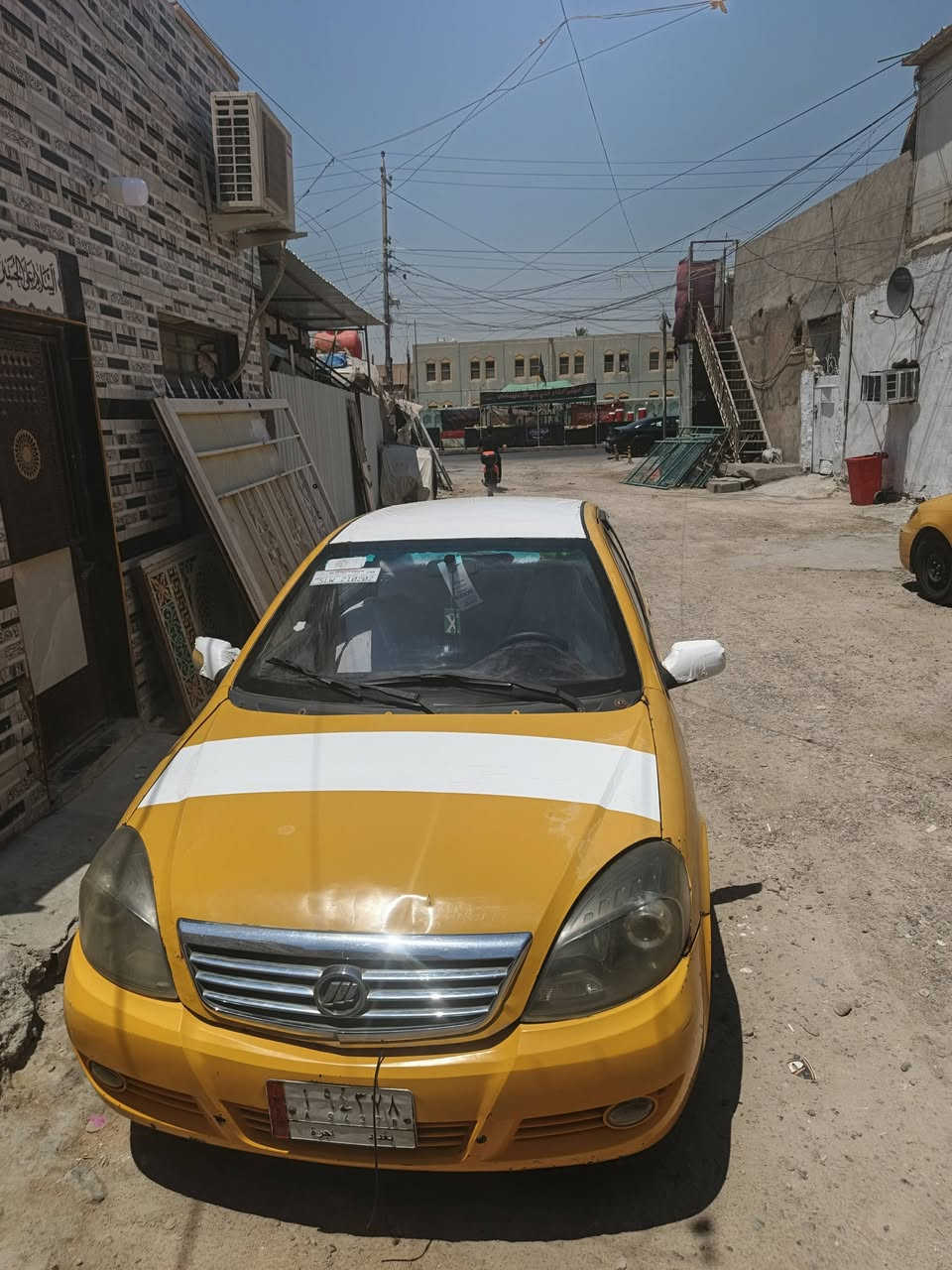 ليـفان ٥٢٠ • ٢٠١١ • مكينة بخار