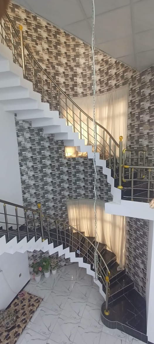 حي العسكري • ٢٠٠م • ٣ غرف
