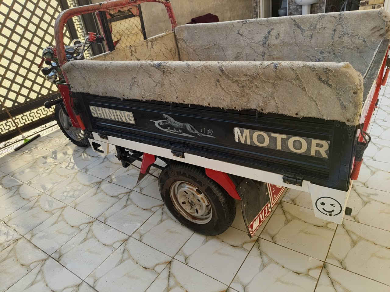 ستوته موديل 21 جمره كهربائيات شغاله 
مكينه 23مجفته ستوته نضيفه مكاني بابل 
الستوته وكيلها بكركوك 
السعر 1250 غير متواجد على الفيس 
تلفون ***********

