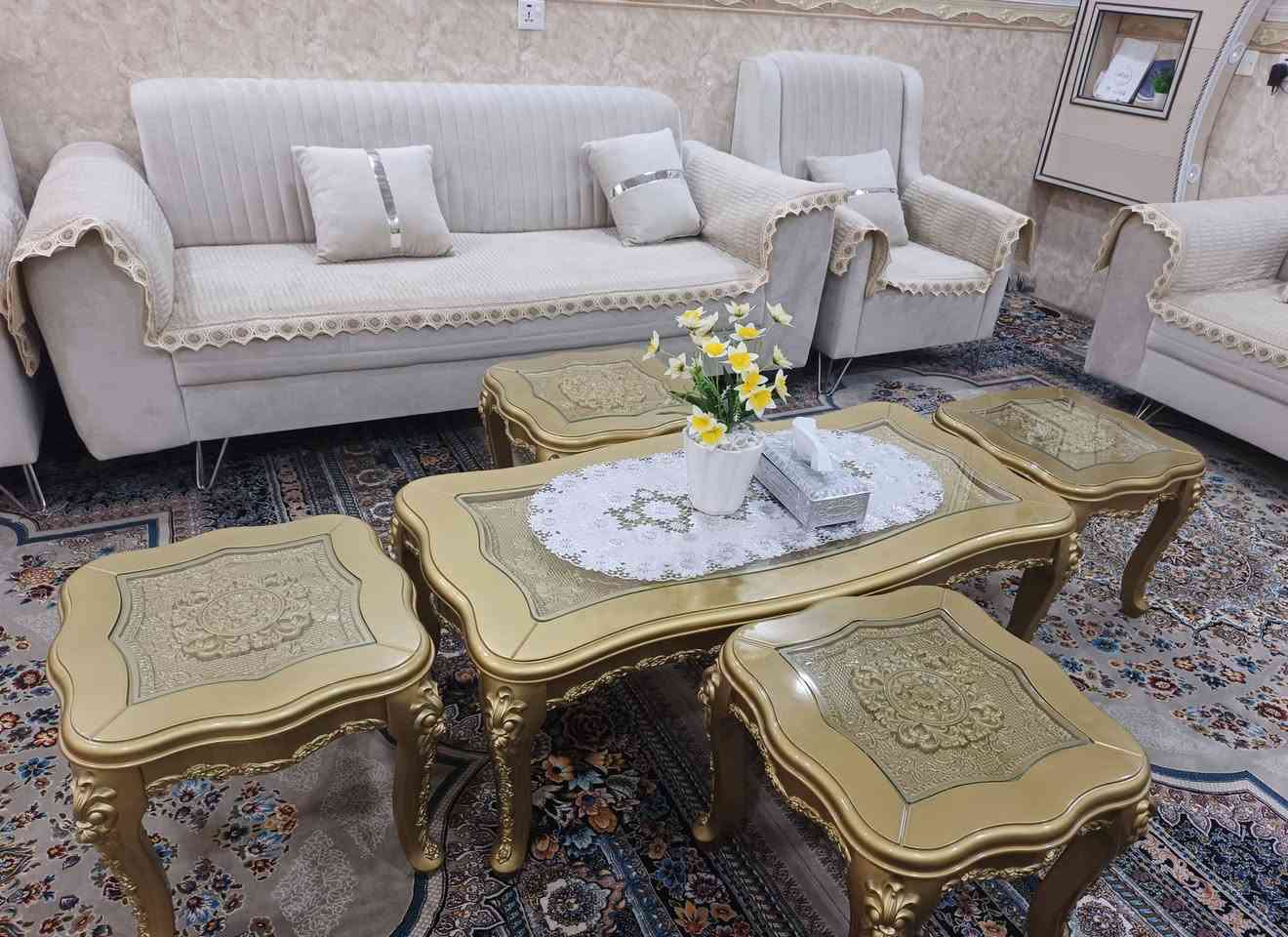 سلام وەعەلەیک ئەم چوار مێزو تەپڵەکەمان هەیە حساو کە لۆکە خۆمان 200هەزارمان پێ داوە نرخی ئێستای 120 ماعمەلە ئەوش ڕەقەم تەلەفون ***********
