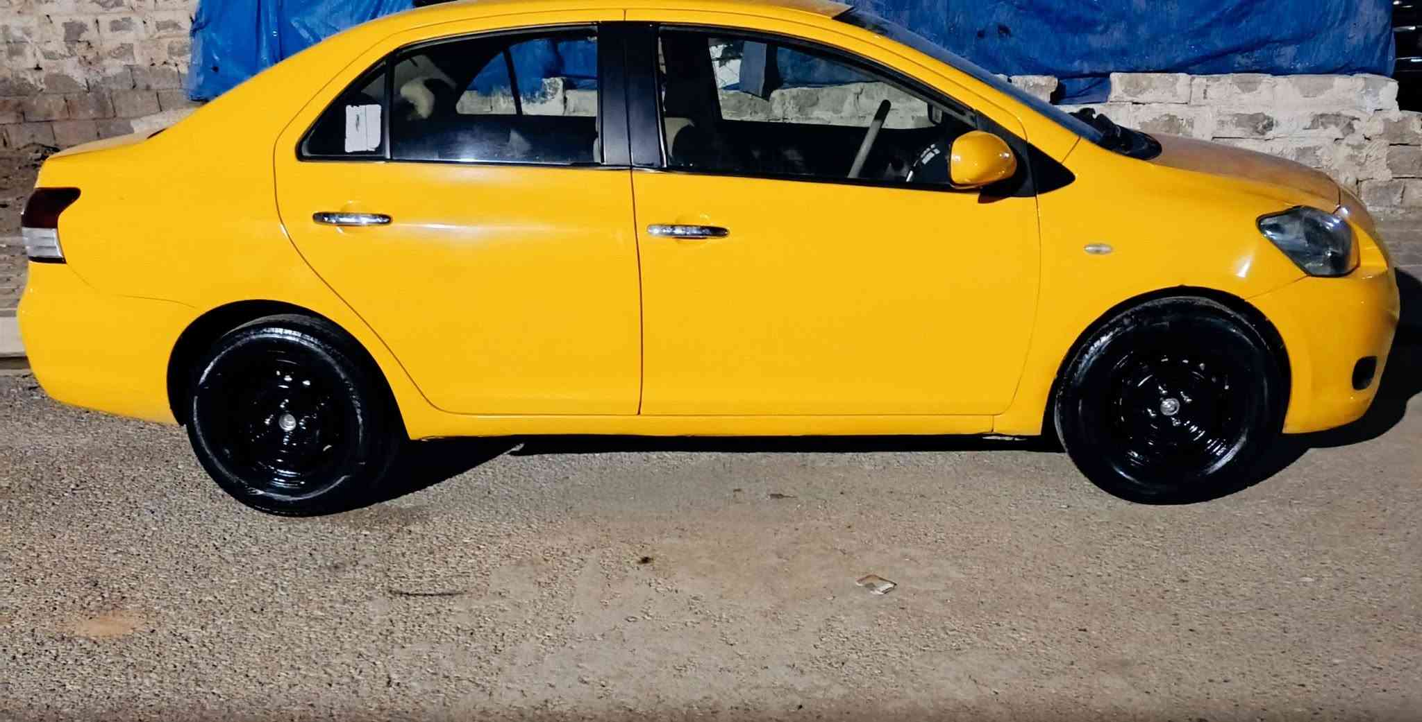 سلام عليكم يارس للبيع موديل 11 سنويه بسمي 31 ضرر بونيد وجامرلق كير محرك شرط دفتر بزين رقم صلاح الدين جديد نغابه غرامه صفر سيارة جاهزة سعر 78 تصال ***********
