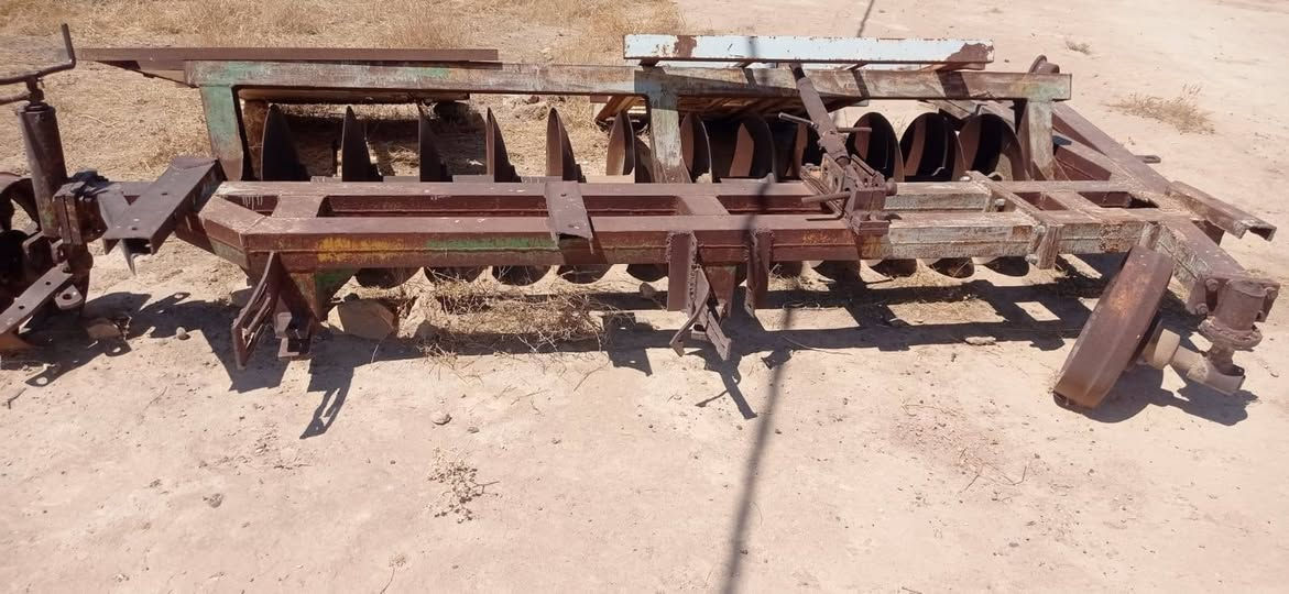 للبيع دسك 12 مال فلاحه فصال  ثكيل فصال سوري فلحان يطلع رقم واحد السعر اتصل وبيك خير تدلل ***********
