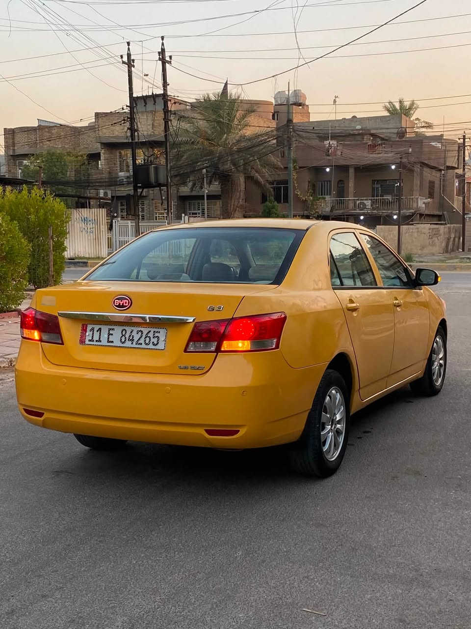 سلام عليكم BYD g3 موديل 2013 السياره مكفوله من الضربه والتبديل بيها قطعتين صبغ فقط اثر جراد بدون دواخل مكفوله كير اوتوماتيك كير مكينه مكفول تبريد ثلج ❄️ صدر امامي خلفي جديد كهربائيات كلها شغاله لايت زنون غرفه نضيفه فولل رقم بغداد الدولي تحويل مباشر مصفره هيئه وغرامات سنويه لـ 2030 السعر 55 وبيها مجال بسيط العنوان بغداد البلديات ***********
