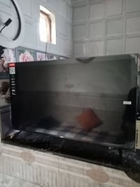 بلازما ٥٠ • انترنت • مستعمل خفيف