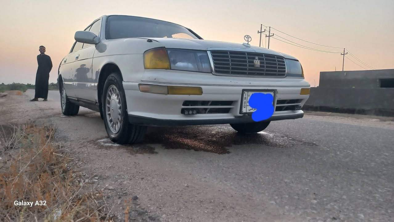 سلام عليكم كراون بطه 95متصل رقم ذي قار  مكفوله من الكص ونقل الجثه والصوليات تحويل ثاني يوم مكينه 2ونص  تخم تاير  حداديه  ارضيه جلد كهربائيات شغاله راديتر جديد سياره جاهزه سعر ٣٧ وبيه مجال العنوان ذي قار سوق الشيوخ ***********
