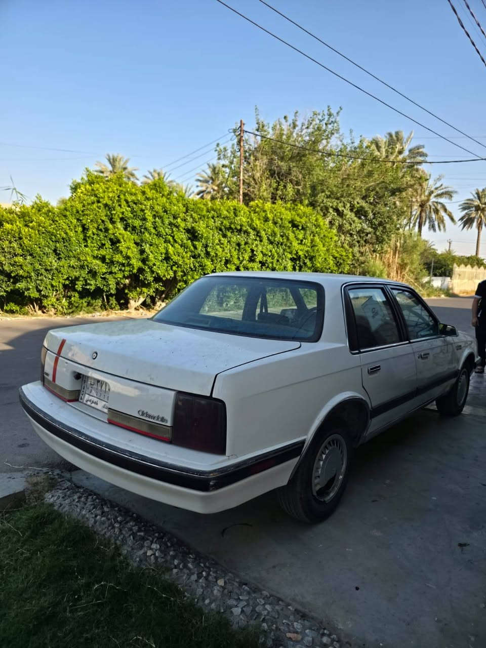 سلام وعليكم اولدز موديل 90  بيع نقد فقط
مصبوغه جماليه فقط 
كير سياره حاله جيده✅️
محرك سياره حاله جيده✅️
صدر سياره حاله جيده✅️
محرك سياره v6 3600🛫
سياره مال جناي 
ستخدام كلش قليل 
سياره شلعه معدل فول
سياره بسمي 
سعر سياره 38  بيه مجال لطيبين
للستفار ***********

