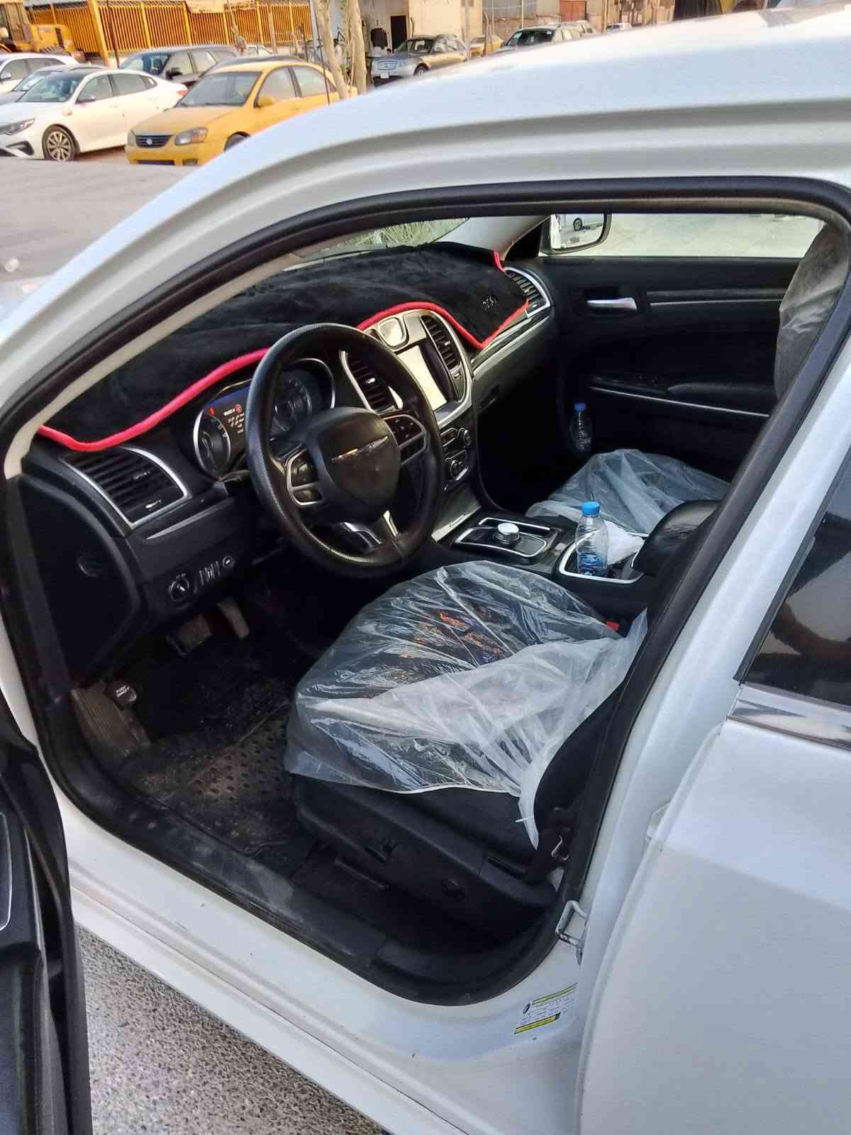 للبيع اوباما گرايسلر 300C
2018 أصل أصل أصل بأسمي  سياره أحلى من بالصوره الصور عشوأيات 
محرك 3600  كير  حداديه تبريد  كلهن كفاله 
ويل حجم 20
شاشه كار بلي معربه (عربي)
سياره جاهز من كل شيء  گشر  شخط ما بي سياره جاهزه 
رقم بغداد  انكليزي الهزه مالته ما منتهيه بعده 
فقط المشط مالته بي ضعف؟
حادثه جاملغ جهة السائق والبنيد تبديل 
سياره استخدام شخصي 
مكاني الناصريه/ الشطره/ سعره 160 وبيه مجال متواجد واتساب 
***********

