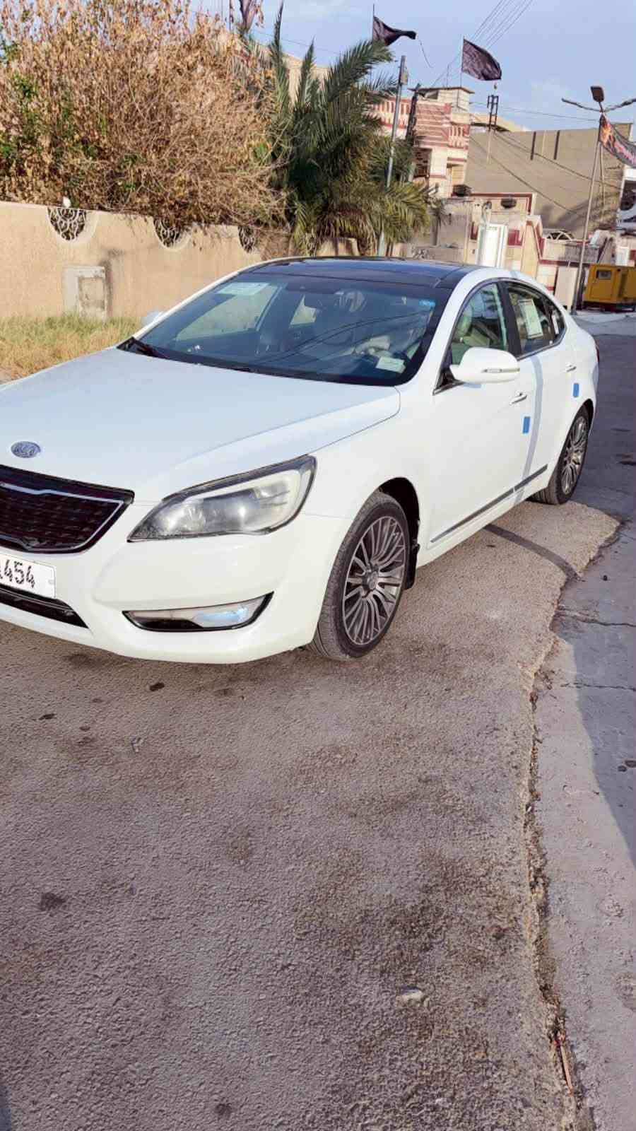 كـيـا كادنزا 2011 خليجي ملكي VIP Kia Cadenza
محرك V 6 3500

المواصفات1/1 الملكي أعلى فئه بلكادينزا 

كشنات تبريد وتدفئة 

السقف بانوراما

�️الكشن والاستيرن يرجع  تلقائي عند التشغيل والاطفاء

بصمة دخول+ بصمة ابواب + دخول ذكي

مري شفط مرايات قلاب مع الـ R

 تبريد قطعتين 

ترحيب عند الأقتراب

كامره خلفيه 

حساسات 

تحكمات ستيرن 

كزوز سرعه

كشنات جلد كشنات الامامية كهربائية ميموري تدفئه وتبريد 

برده خلفيه كهربائي  

نظام صوتي Infinity   كير مكينة صدر تخم تاير كله جديد بيها 3قطع صبغ مابيها اي نقص رقم بغداد الإنكليزي الجديد بسمي سنويه جديده العنوان بغداد الإتصال على الرقم ***********
