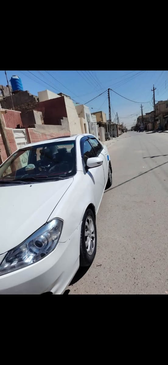 السلام عليكم للبيع بي واي دي موديل ٢٠١٣ رقم بغداد انكليزي هزه جديده كير اوتوماتيك مكينه ١٨٠٠ سياره جاهزه مابيه اي نقص فقط تبريد مواصفات فتحه تحكم ستيرن بصمه سياره كلش حلوه مكان السياره الحريه السعر 45تلفون***********
