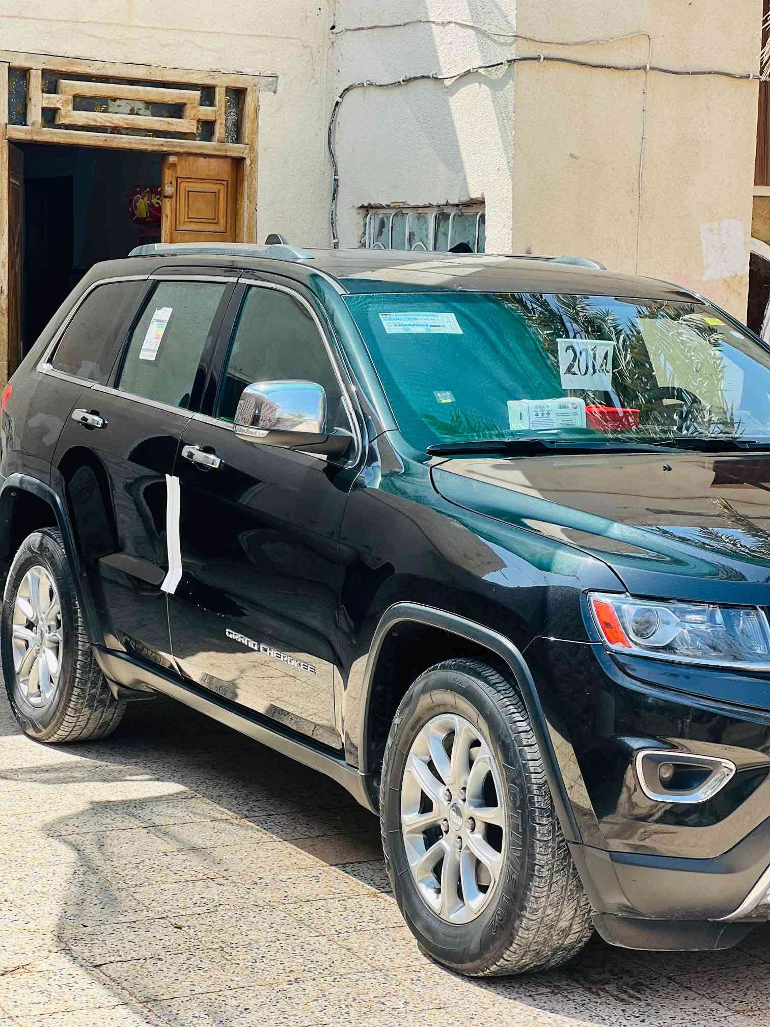 معروفه مواصفاتهه ماحاجه اذكر
كفاله ماعده طخت من امريكه  بلباب سايق وعدلته سعر ١٨٥ بيه مجال قليل 

بصره ***********
