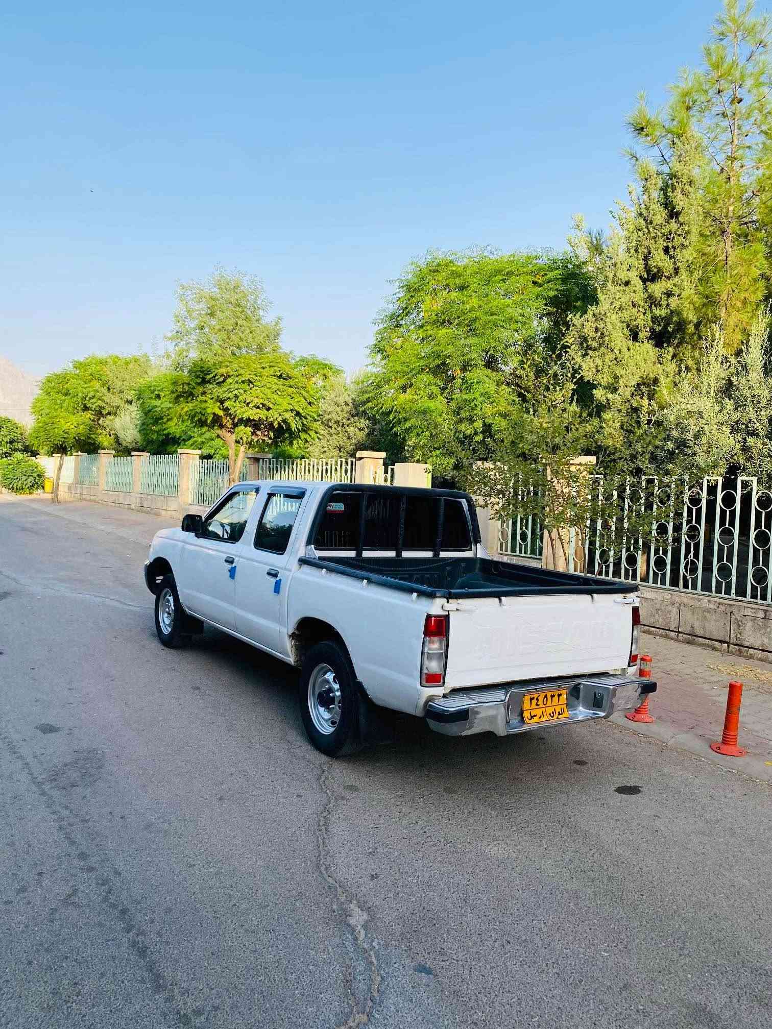 بەناوی خوای گەور ماشاللە لەمالی هه مووکەس
نیسان 2002تەبریدپاوەر دەبل
رەقم هەولئربەسەرجووە مەکینی تحویل خرامە وەکالت بەشەرت  تازە تعمیرە جوارتایی لۆکی لەژئیرە تەقەورەقی نیە  سەیارەکە سئپارجە بۆیاخە  کاربایی هه مووی مەزبووت جواری ڤوول نزم تەرجیل گیئرمەکین ئەکسل بەشەرت بەرگەکوشنی تازە ناوگاعی تازە مالی دۆستووە ناسیاوە سیارئکی جایزەناونیشان پیرمەگروون
نرخی73کەمئک مجال
🚘***********🚘 السليمانية, العراق
