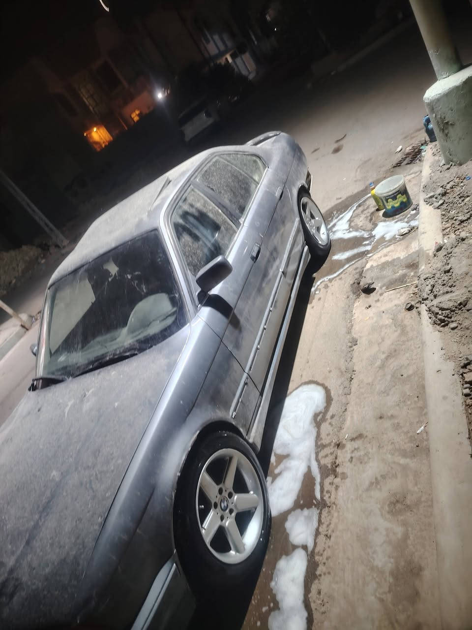 بي ام ٥٢٥ • ١٩٩٠ • رقم بغداد