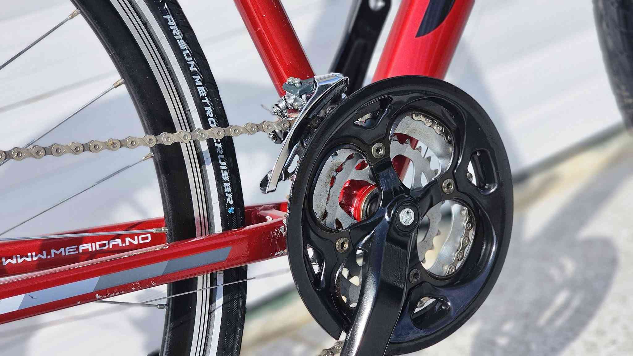 ماشاءالله وین جماعە ترحال😁
🤝 HANDMADE IN TAIWAN 👌اصلي ديزاين اوروبي

MERIDA CROSSWAY EXPRESS 700C

كامل المنيوم وزن خفيف 🚀

قياس فريم 58cm       مناسب لطول 178cm _ 188cm
كامل سيستم سرام 3 × 9      كاسيت كبيرة 42سن

بريكات دهن شيمانو mt200
تايرات خط فصفوري ٣٨مم PRISUN METRO CRUISER
بطيغات بلبرين ماركة تانك 👌🚀

بايسكل مابيها اي نقص كلهن شغاله
حد النظافه 97% 💯

للمعرفه السعر والحجز و التفاصيل خاص او واتص اب
009647707695222 

مكاني سليمانيه 🌍
متوفر توصيل لجميع محافظات العراق 🌍
