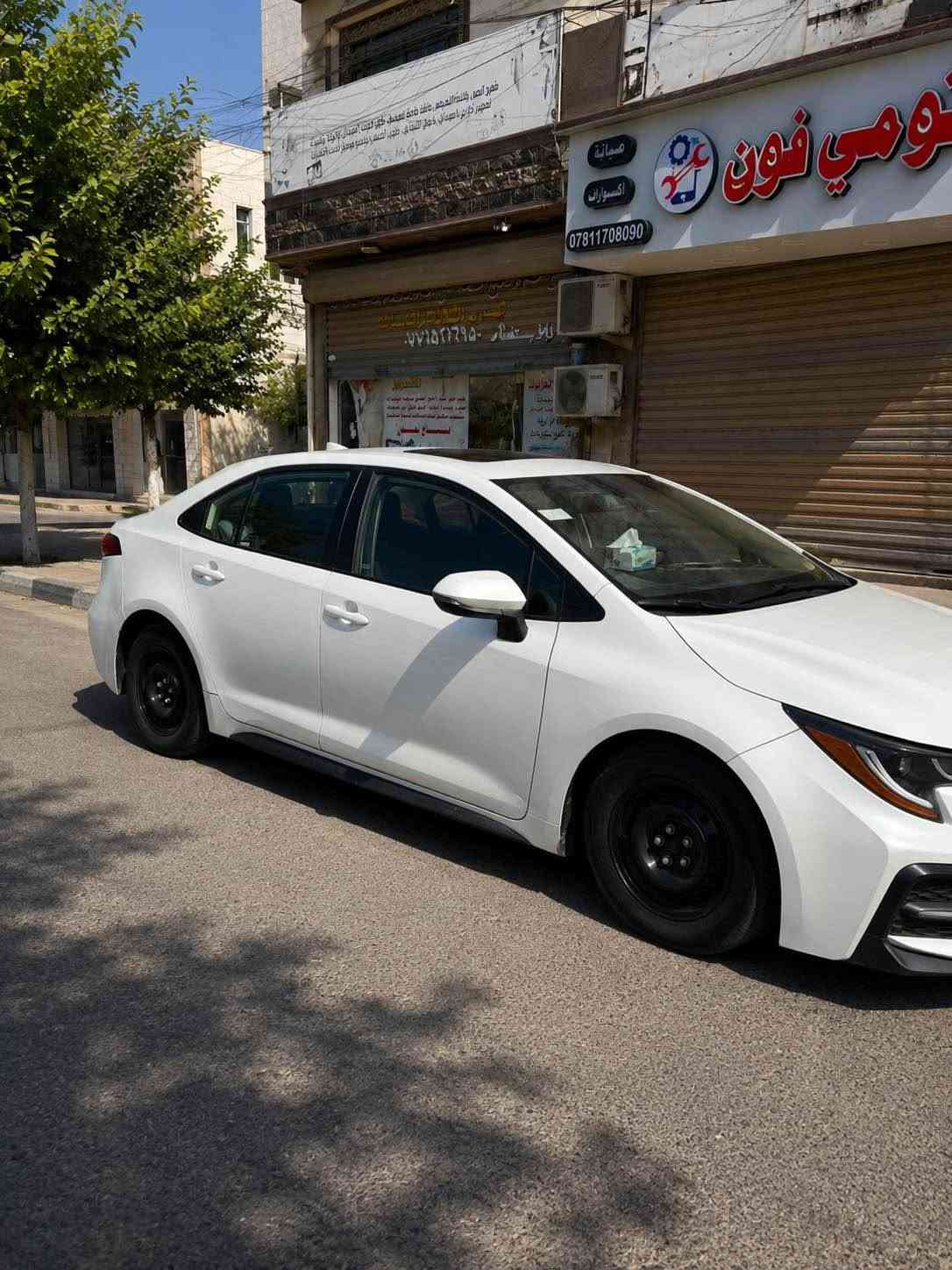 كورلا 2020 sxe  فول السيارة شفتات ستيرن محرك 2000 تدفئة با كشنات فتحة سقف بصمة اوتو هولد سايد بريك دكمة كير ومكينة مكفولة بيها صندوق صبغ مال حادث والبنيد صبغتة بسبب الحصو وعندي تصوير قبل الصبغ السيارة بدون ايرباك ماشية 153 الف كيلو السيارة مابيها نقوصات تخم تاي. جديد باتري جديد الحداية نص عمر السيارة معوقين تنفك السيارة ب 2027/1/15 يعني بعدلها شهرين ونص والمعوق اقاربي السيارة جديدة ك استخدام بانزين فقط محسن تبديل دهن فقط عند الحسام  
مكان السيارة بغداد / الغزالية 

ملاحظة السيارة ياباني اصل مو وارد صيني لو تركي 

***********
*********** 

السعر اتصل وبيك خير وادلل بغداد, العراق

نص مكتوب في الصور:
- 000-29018174 - 11/25/2020 - IAA
- 000-29018174 - 11/25/2020 - IAA BidFax.info