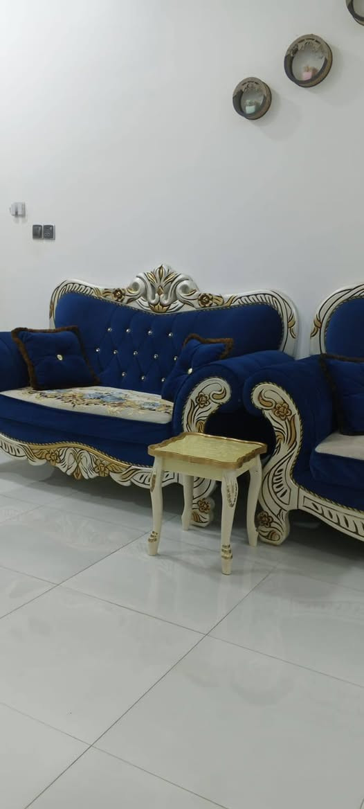 سلام عليكم خواني تخم ونص البيع 
***********
