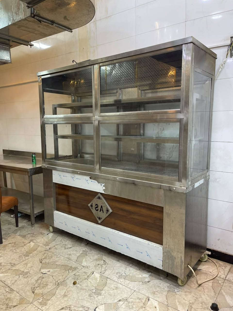 غراض مطعم كامل  للبيع مستعمل 3 اشهر فقط مكاني بغداد حي الجامعه
للاستفسار اتصال على رقم

***********
