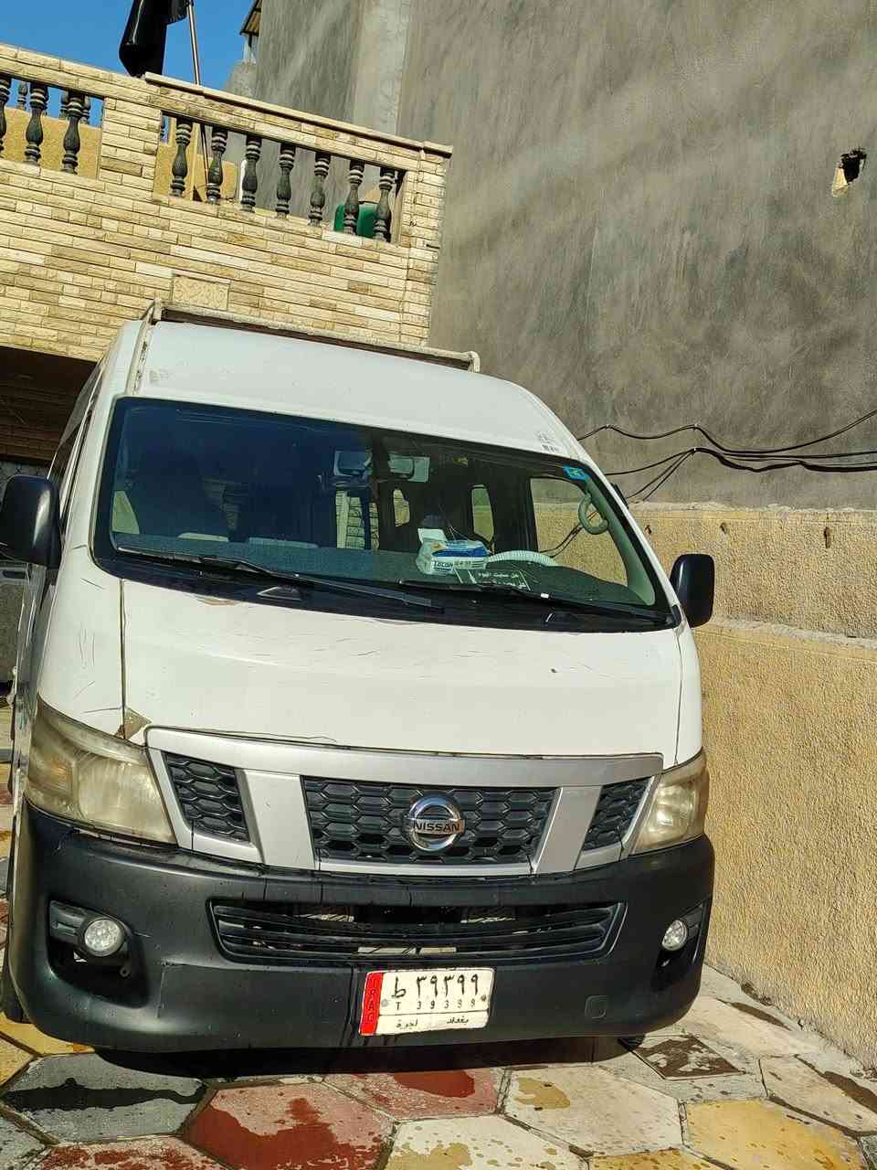 (اعادة نشر) سياره نيسان موديل ٢٠١٥ دوشمه كامله للبيع سعر١٧٥ بيها  و منظومه مال غاز مجال الاتصال على الرقم ***********
