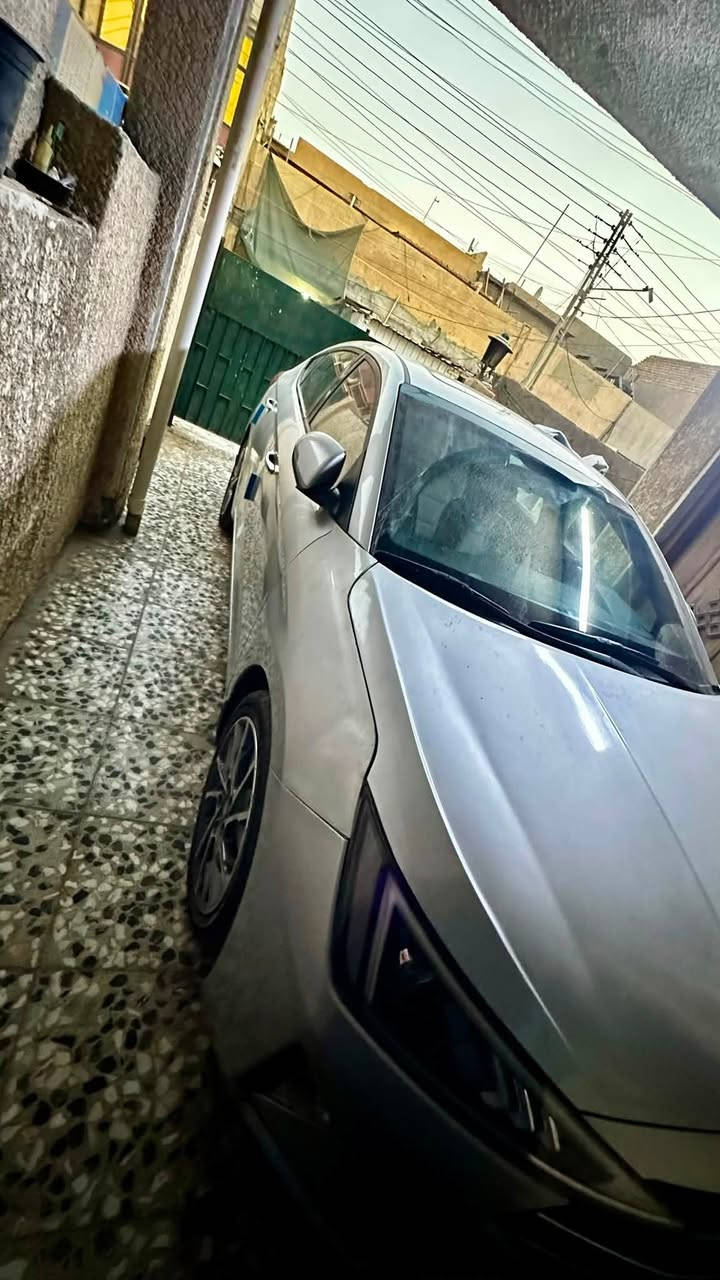 السلام عليكم النترا 2019 خليجي رقم بغداد فول مواصفات بيه قطعتين صبغ فقط بدون دواخل السياره ماشية 75 الف كيلو متر استخدام شخصي مكاني بغداد حي الجهاد *********** السعر 125 وبيه مجال
