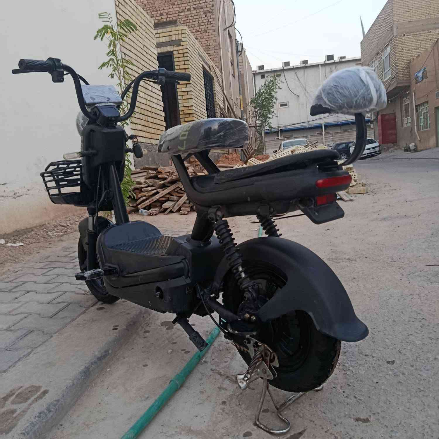 دراجه ريان حجم 14
فولل جديده 

تايرات جدد بعدهن مال وكيل + كهربائيات كله شغاله + سله 
دراجه مناقصه شي بطاريات عل فحص 

السعر 260 وبيه مجال 
رقمي *********** 
متواجد ماسنجر

