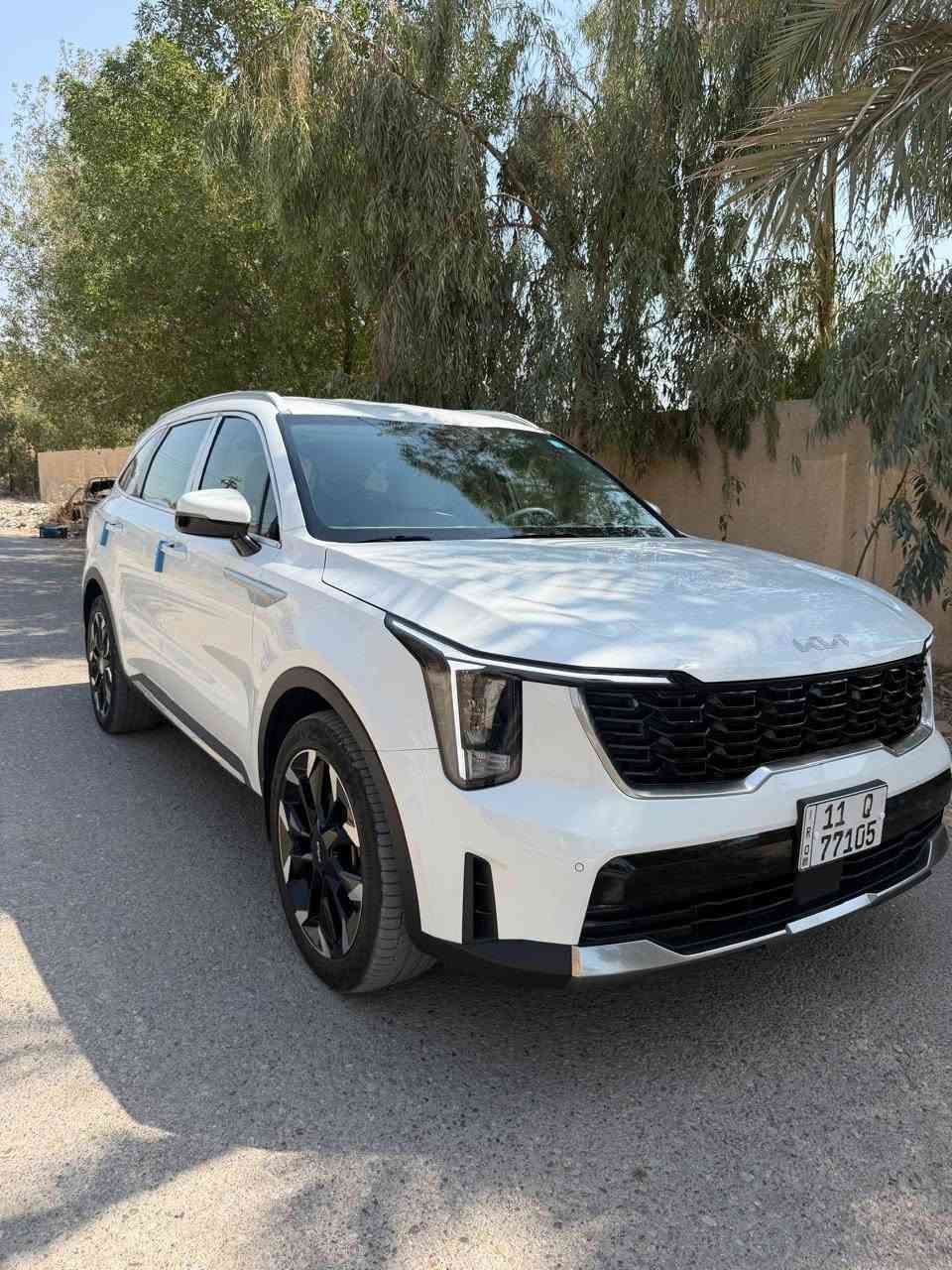 السلام عليكم 
للبيع 
كيا سورنتو 2025 
داتا شو 
ويل 20 
سته سلندر 
سبعه راكب 
دبل كامره 
مكفوله كفاله عامه 
ماشيه 45 الف
العنوان بغداد 
التواصل 
***********
