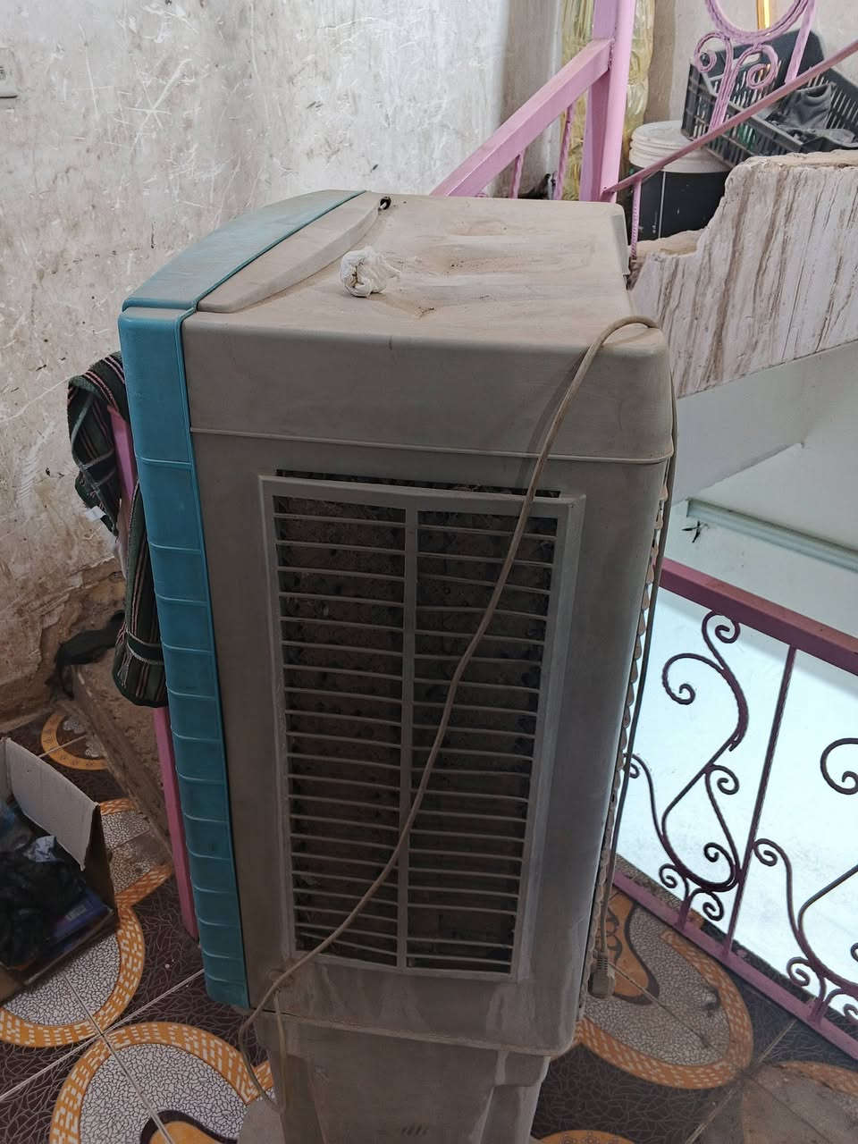 مبرده كونفره سعره 100 وبيه مجال ‏‪***********‬‏
