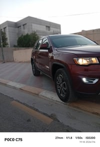 فور ويل • محرك ٣٦٠٠ • كشنات جلد