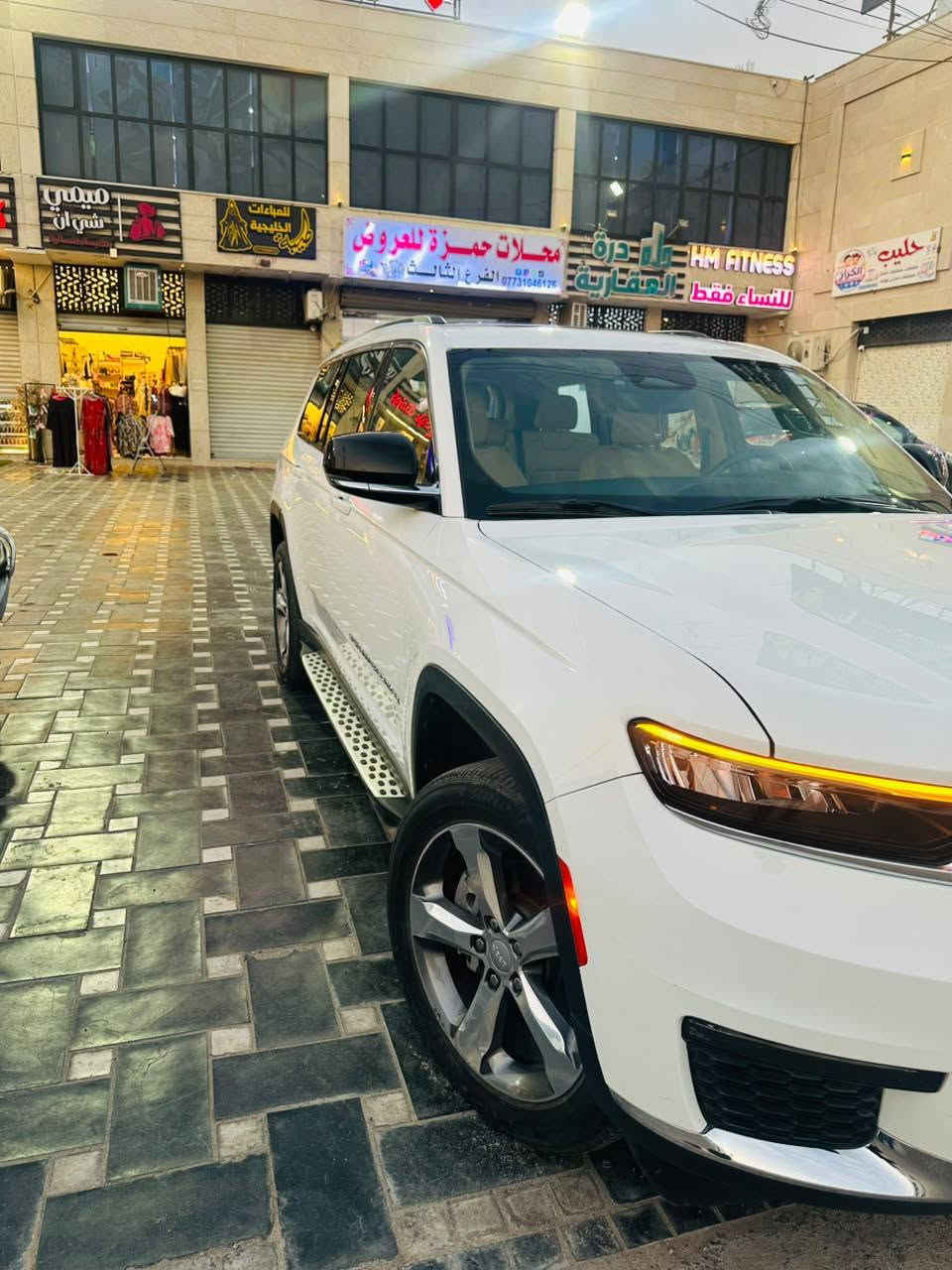 ◾ للبيع جيب لاريدو لمتد موديل 22
◾ محرك 3600 V6

◾ رقم بغداد سنوية جديدة 

◾ مواصفات السيارة فول الاخير 7راكب 

◾ كير ماوس

◾ تشغيل عن بعد

◾ ردارات جانبية

◾ رادار أمامي

◾ رادار خلفي

◾ حساسات خلفية

◾ توقف ذاتي

◾ كاميرا دوارة

◾ نقاط عمياء

◾ تحديد مسار

◾ قيادة ذاتية

◾ كروز سرعة

◾ سايد بريك بصمة (كهرباء)

◾ ويل 20

◾ شاحن لاسلكي

◾ أبل كار بلاي

◾ كشن كهرباء

◾ هيترات بالكشن

◾ هيترات باستيرن 

◾ صندوق كهرباء

◾ لايت زينون بلادي

◾ ضرر السياره موضحه بل صور 

◾ عنوان السياره بغداد الشعب 

◾ السعر 300 بيه مجال 

◾ للاستفسار: ***********
