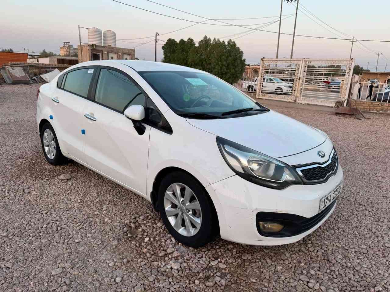 للبيع ريو 2014 خليجي
كفاله عامه من كلشي ضربه تبديل صبغ فتح 

مكينه 1600 شرط بدون فتح كير حداديه تخم تاير كله شرط 

ماشيه 110 الف فقط سياره جاهزه من كلشي ع وضع شركه موصفات حساس خلفي مري شفط اشاير مري شاشه كامره ويل كروم رقم مثنى بسمنا مشروع وطني سنويه جديده السعر 90 وبي مجال مكان السياره السماوه 

***********
