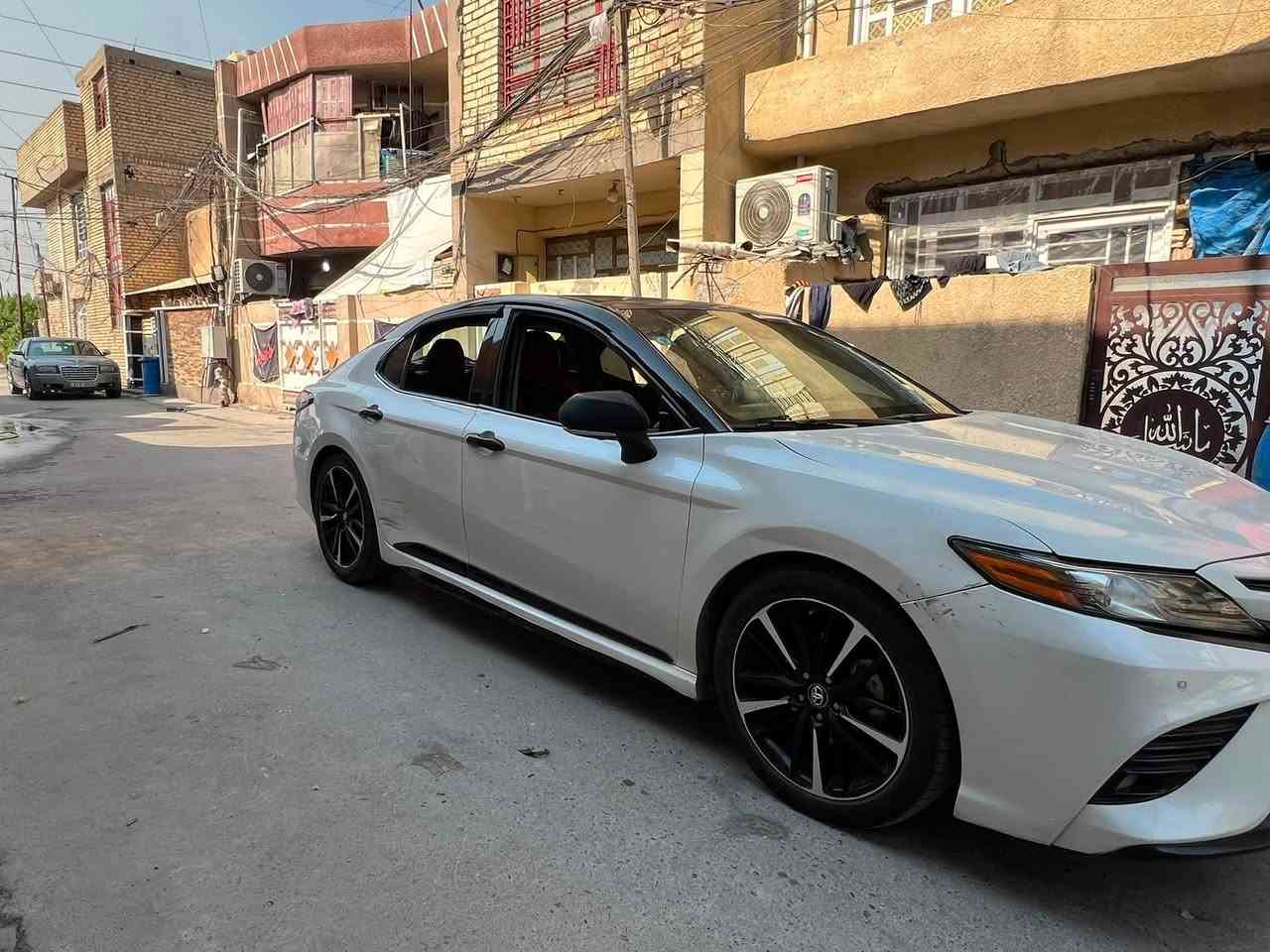 سلام عليكم
كامري  2018 للبيع فئه xse اعلى فئه محرك 6V

تبريد قطعتين تبريد كشنات رادارات اماميه خلفيه جواني 360درجه بنوراما داخل بلادي احمر قياده ذاثيه داتشو سياره رقم بغداد شاشه كاربلاي دبل اكزوز بلادي سياره نضيفه وارد امريكي بيهه جاملغ صبغ  واكو ملاحظات موجوده بالصور   والسياره بدون إرباك بدون إرباك  ماشيه ٦٥الف مكان سياره بغداد سعر سياره  ١٧٥ 

والسياره بالواقع احله الاتصال( ***********)

