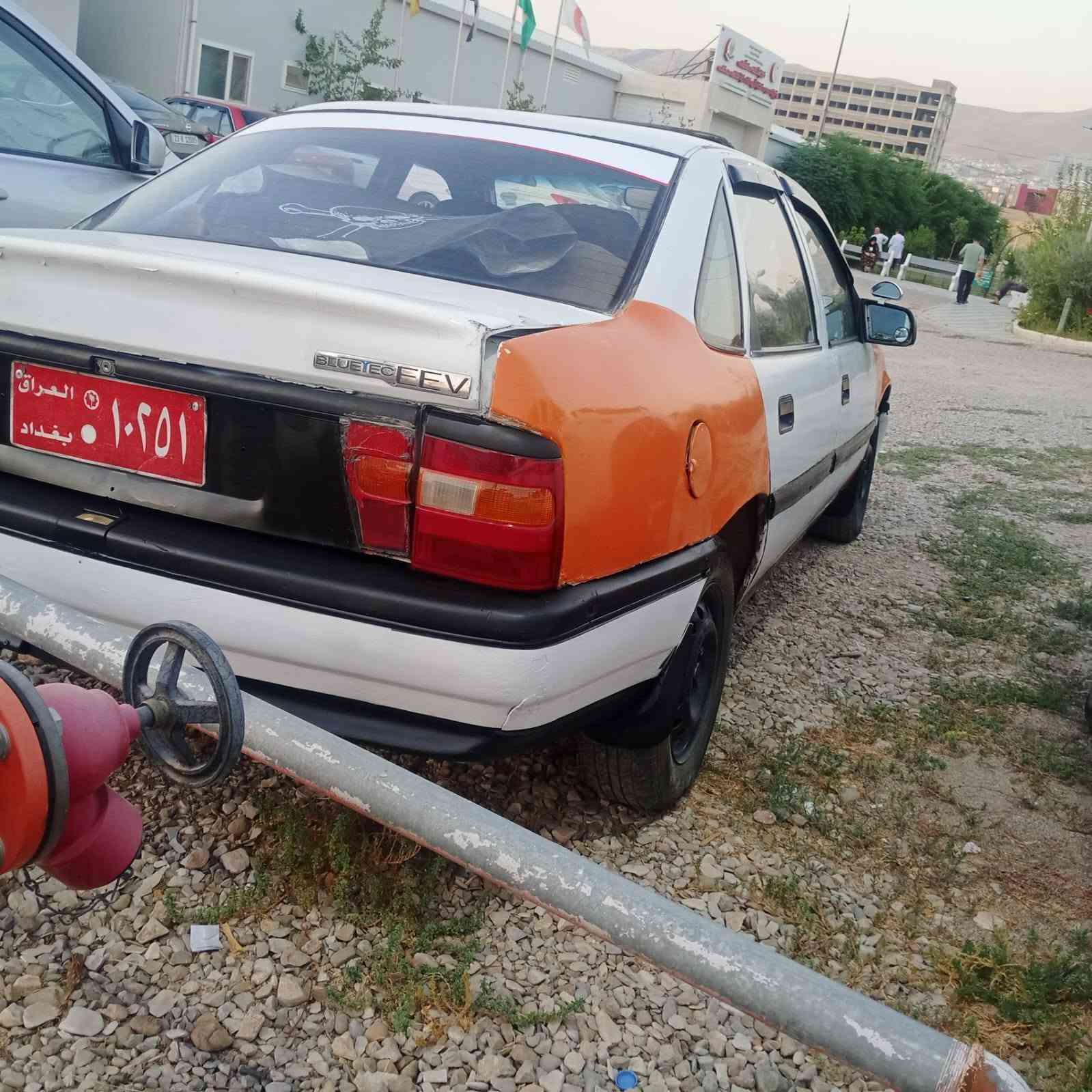 ماشاءاللة لةمالى هةموولايةك 
***********ڤايبةر و واتساپى لةسةرة 
گؤرينةوة و فرؤشتن 
ئؤپل ڤيكتراى تةكسى مةكينة 20 ئارمى كؤنى ئاسايشى هةولير گير و مةكينة و كارةباى و تةقةو رةقةى مةزبوتة بيلاد لةئارمةكةشا تةكسية سةكن و لايت و گلؤپى بةگ و گيچى بةنزينى مةزبوتة و فلچة و گةرمى مةزبوتة سيعرى 18گةلا و مةعمةلةيةكى زؤر كةمى برايانة سةيارةكة مالى كةسابةتة السليمانية, العراق

