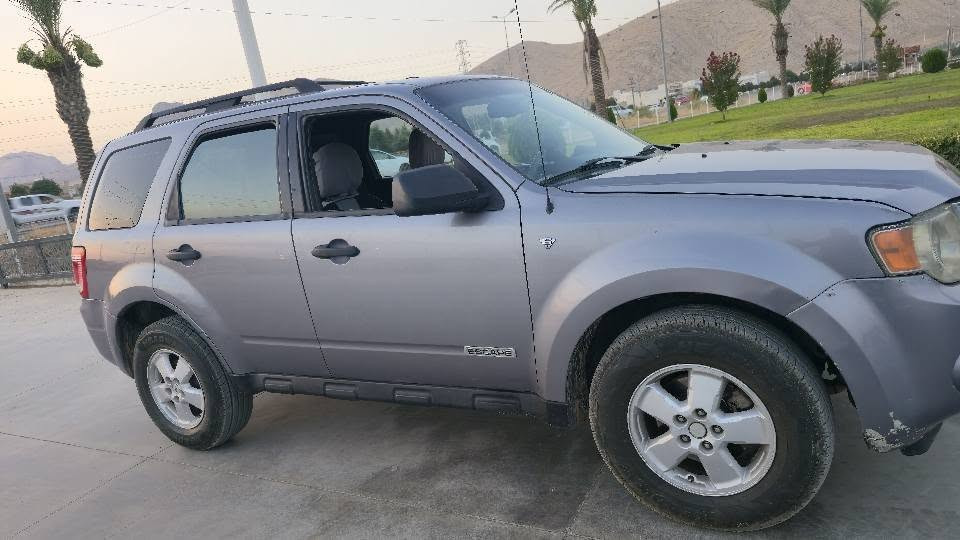 بەناوی خودای گەورە فۆرت ئیسکەیپ 2008 زۆر جوان ماوەتەوە V6 بێ بۆیاغو لێدراو یەك پارچەی ئەمریکایە گێڕو مەکینەوتەبریدوو تەقەوڕەو کارەبای بەشەرت چوارتایەی تازەی بۆ بەستراوە سەنەوی  2029 تازەیە سحر78مەجال ژم*********** گۆڕینەوەش دەکەم بەشتێ بەدلم بێ رانية, السليمانية
