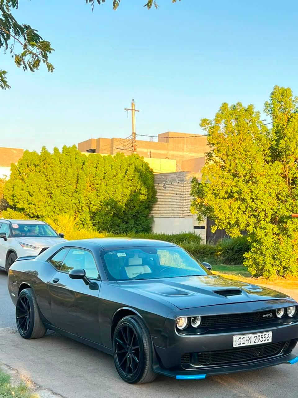 دوج جالنجر       Sxt.     2022 🔥
رقم بغداد باسمي 
ماشيه 72mi
مواصفات السياره

تحكمات استيرن

شفتات 

حساس خلفي 

تشغيل عن بعد

نظام سبورت

تبريد منفصل

تثبيت سرعه

هيترات بلمري وتعتيم

وبعد مواصفات
حادث سياره جاملغ وبنيد بدون دواخل 
صور حادث وسونار منزلات
السعر 
137 وبيه مجال 
مكان السياره بغداد حي الجامعه 
☎️ ***********
