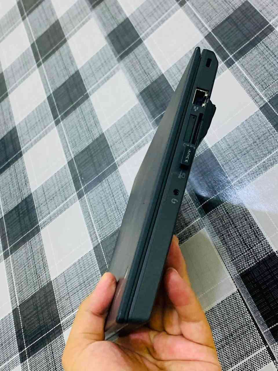 النوع: Lenovo
المعالج: Intel Core i5-5300U
الجيل: الخامس
السرعة: 2.30GHz (تصل إلى 2.90GHz)
الذاكرة العشوائية (RAM): 8GB DDR3
كرت الشاشة: Intel HD Graphics 5500
التخزين: SSD 256GB
نظام التشغيل: Windows 10 Pro (64-bit)
حجم الشاشة: 13 بوصة
جاهز للاستخدام، يشغل اقوى البرامج الهندسية،مناسب للدراسة، والأعمال المكتبية، والتصفح، والبرامج اليومية.

السعر 225 ألف
العنوان البصرة-قضاء المدينة
رقمي: ***********
