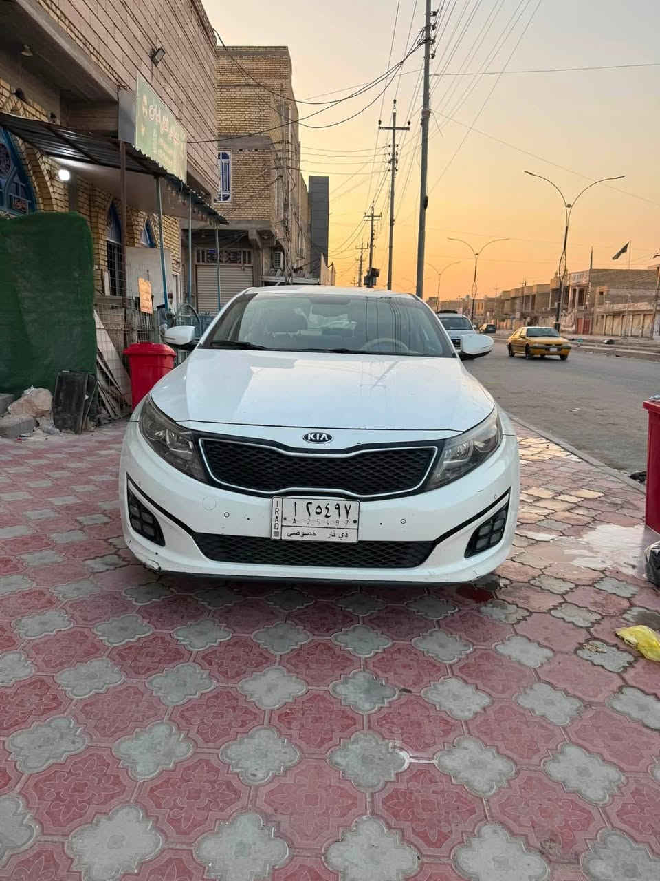 السلام عليكم
 كيا اوبتيمه موديل ١٥ السياره خليجي
كفاله عامه السياره حلوه ونضيفه مواصفات شفتات بل ستيرن كشن كهربائي قطعتين تبريد سياره حلوه ومامتعوبه على ايدنه ويل كب حلو لايتات ام الد الامامي والخلفي سياره نضيفه
مكاني ناصريه تفاصيل اكثر اتصل على الرقم ***********

