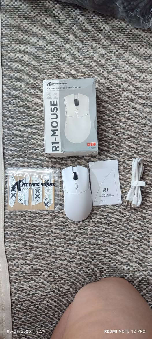 متوفر ماوس اتارك شاك R9 جديد
و كيبورد ajazz Ak650جديد 
كيبورد ajazzak820 بدون باكيت لان قطعه نضيفه 
شلعه ب70 الف 
مكاني بغداد 
غير متوفر توصيل 
للاستفسار خاص او وات ساب الرقم 
***********

