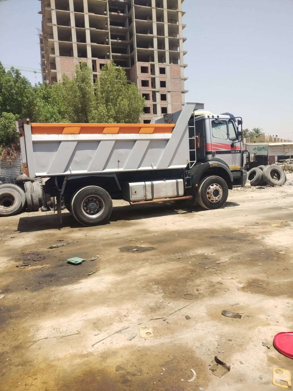 السلام عليكم البي كرواتي لبيع موديل 95 لمانيه سياره مكينه ٨ محسن كير كفخ 4ب4 رقم بغداد نكليزي بسمي سنويه جديده ***********
