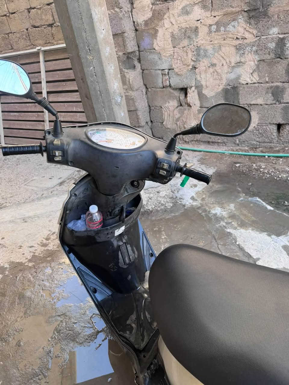 السلام عليكم دراجة بريز لايت فوك للبيع نظيفة ومحافظ عليها كلش
صارلها تقريباً 4 أشهر نازلة من الرمبة

 كفرات بلادية ختم واحد ويه المكينة

 المكينه عليها كفالة بلادية ما بيها برغي مفتوح

الدراجة نظيفة وجاهزة

السعر:850 ألف وبيها مجال بسيط للشراي

المكان:الدورة ابو دشير – بغداد

للاستفسار:*********** واتساب ورصيد
