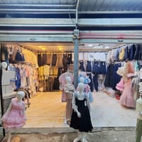للبيع محلات في سوق حي اور 07714937001  نص مكتوب في الصور: - 0771409870...