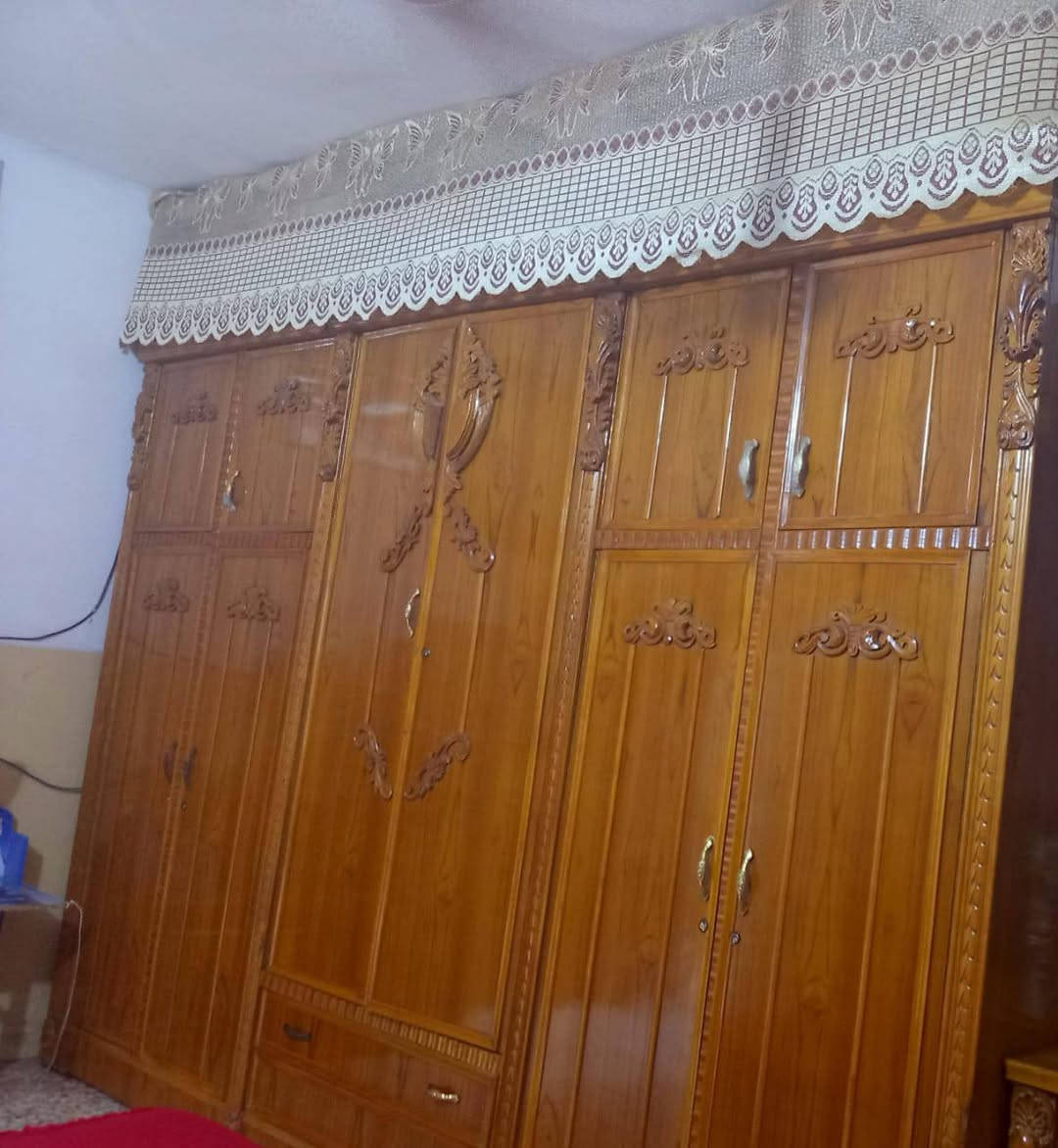 غرفه داخل خارج صاج تسكام نضيفه مليون وربع 
***********
