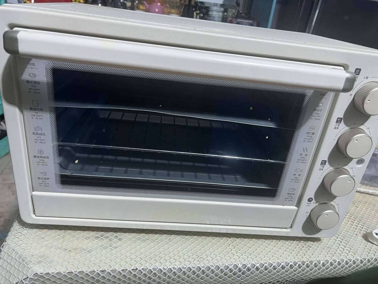 اوفن جديد مامستخدم السعر ٣٠
العنوان حي الشرطه
***********
