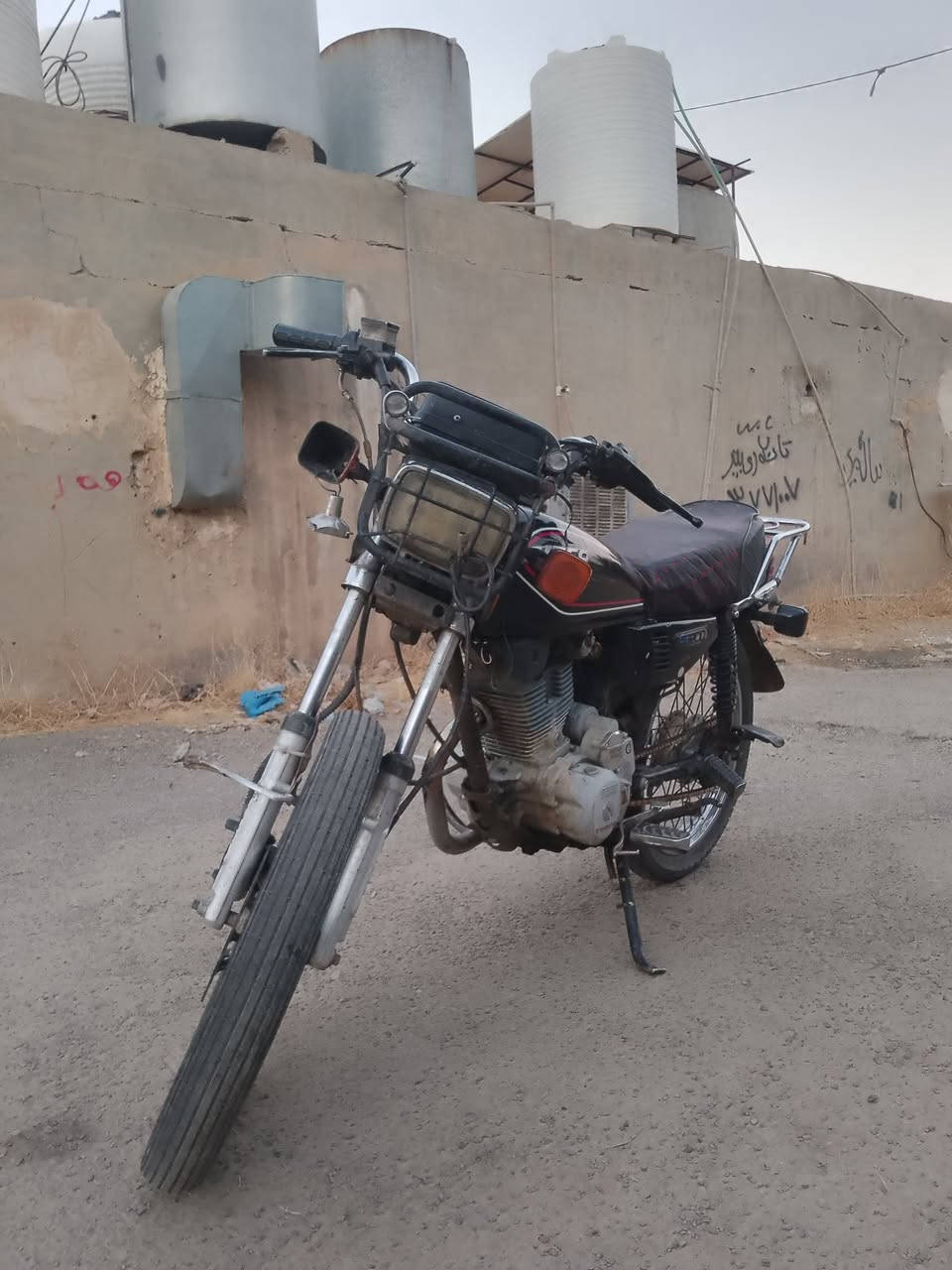 للبيع دراجه تايگر مو ديل ٢٠ دراجه نضيفه نقص جاملغ امامي فقط 
بس دوس صلف يشتغل كلشي شغال منفيس اصلي سعر ٣٥٠ وبي مجال  تواصل *********** واتساب وخط
