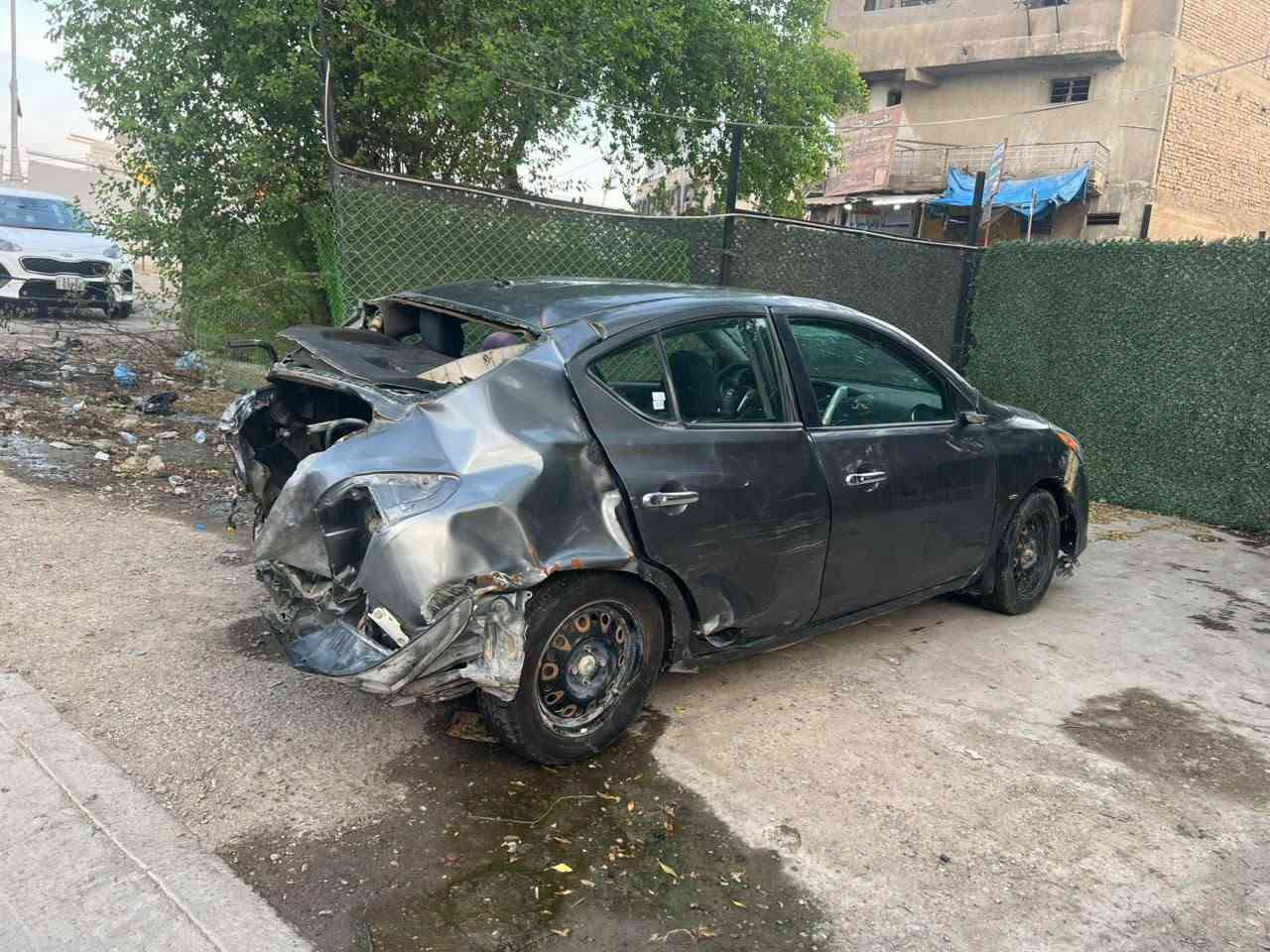 فيرسا • ٢٠١٦ • على حادثها