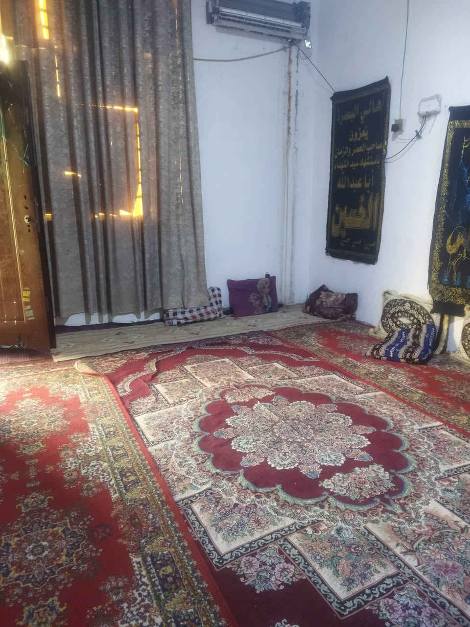 دار سكن في ابي الخصيب طريق الصحراء وقف مسجل اصولي مساحة 200متر على ضفة نهر سعر 40 قابل للتفاوض تفاصيل أكثر تصال على رقم ***********
