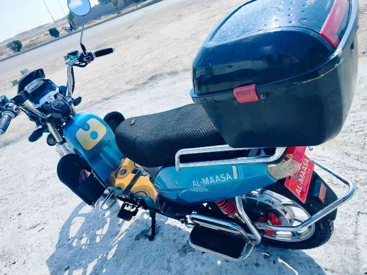 سلام عليكم دراجه شحن هارلي 2023 لل بيع 5 بطاريات الشاشة متشتغل السعر400وبيه مجال العنوان بغداد الانتصار ***********
